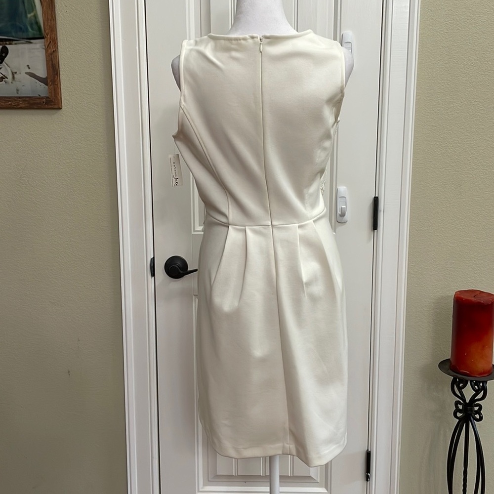 Maison Jules cream flower overlay dress. M - Picture 3 of 9